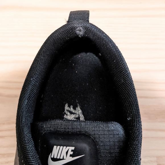 Nike sneakers - Picture 7 of 8